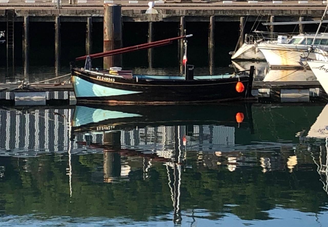 Le Ponton Lägenhet Fécamp Exteriör bild